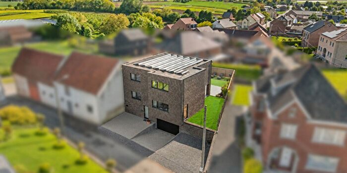 Holstraat, Vroenhoven : Maison 4 pièces à vendre