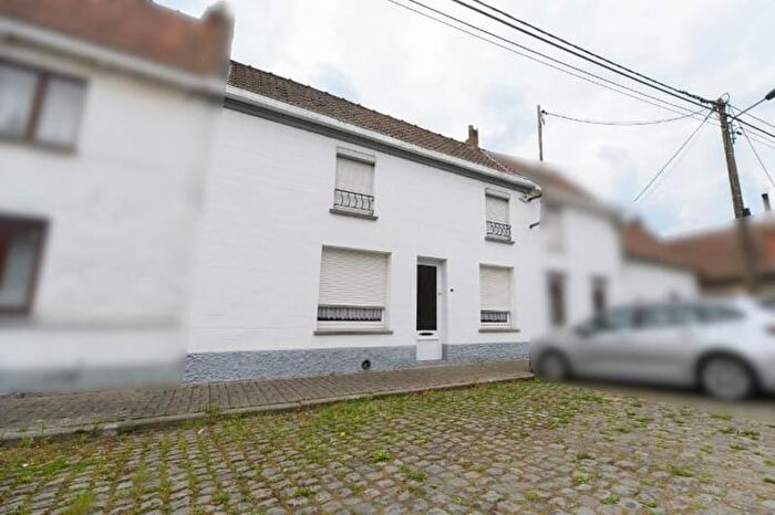 Maison 3 pièces à Place de RamegniesChin, RamegniesChin, à vendre
