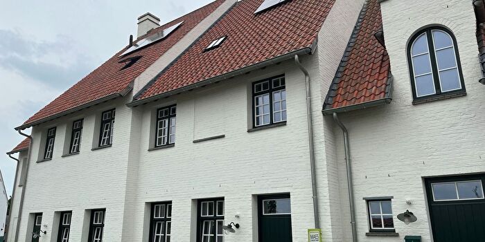 Ingooigemstraat, Otegem : Maison 5 pièces à louer