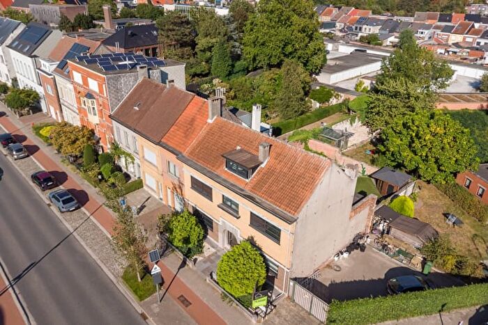 Provincialesteenweg, HEMIKSEM - Maison 6 pièces à vendre