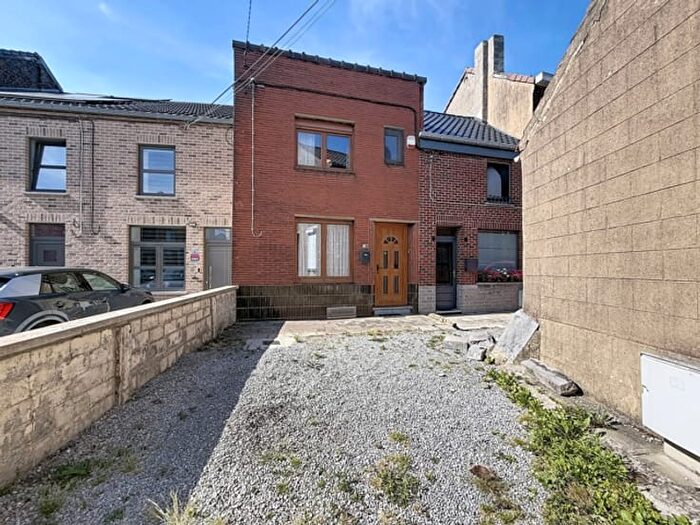 Maison 2 pièces à vendre à Place Albert er, Charleroi MontigniessurSambre