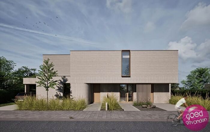 Maison 4 pièces à Sportpleinstraat, SintTruiden, à vendre