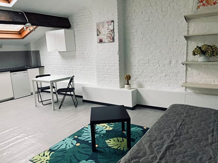 Appartement à louer à Rue Des Augustins, Liège