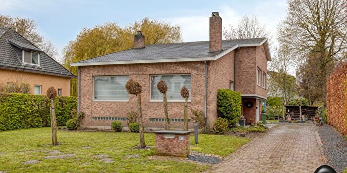 Maison 4 pièces à Kloosterlaan, Hasselt, à vendre