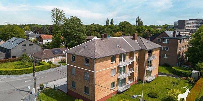 Gozée, Henegouwen : Appartement 3 pièces à vendre