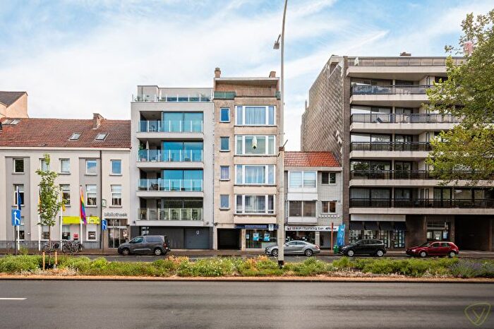 Appartement 10 pièces à Molenstraat, Eeklo, à vendre