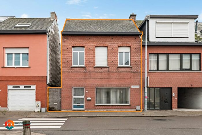Maison 11 pièces à Clemenceaustraat, SintKatelijneWaver, à vendre