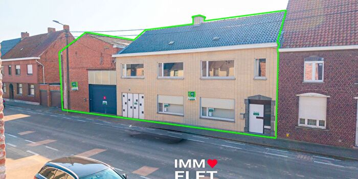 Maison 5 pièces à Oostrozebeeksestraat, Wielsbeke, à vendre