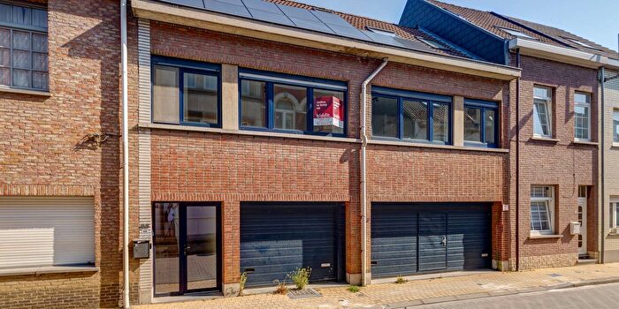 Maison 5 pièces à vendre à Leopold Luypaertstraat, Grimbergen