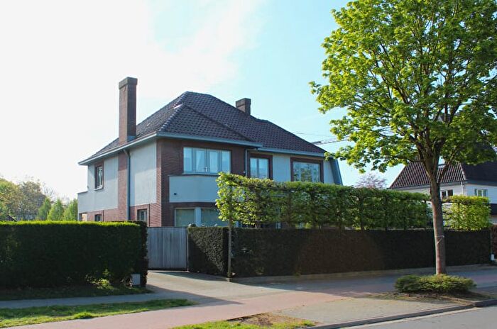 Maison 5 pièces à Mosselerlaan, Genk, à vendre