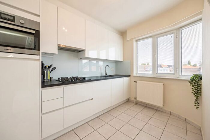 Appartement 2 pièces à Merksemsebaan, WIJNEGEM, à vendre