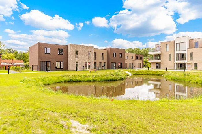 Maison 3 pièces à SintTruidersteenweg, SintLambrechtsHerk, à vendre