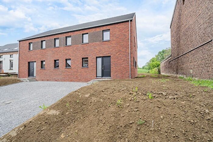 Avenue Des Français, B - Maison 4 pièces à vendre