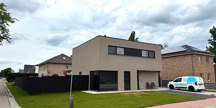 Zonhoekstraat, Neerpelt - Maison 3 pièces à louer
