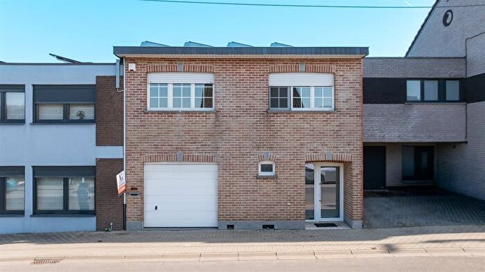 Maison 4 pièces à vendre à Rue de l'Amitié, MILMORT
