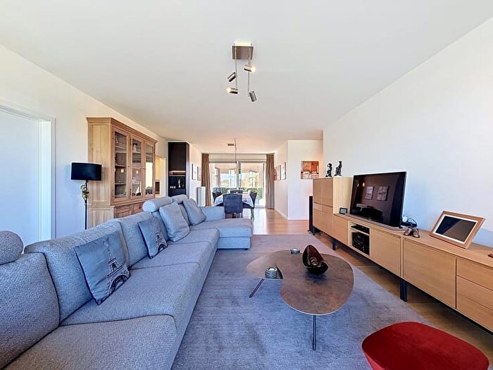 Stationsplein, SINTNIKLAAS - Appartement 3 pièces à vendre