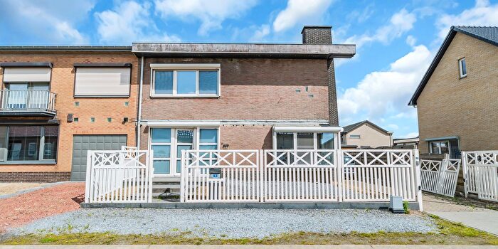 Maison 3 pièces à Kwaadstraat, Meeswijk, à vendre