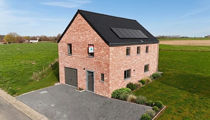 Maison 4 pièces à Rue De Buay, Wasseiges, à vendre