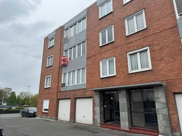 Appartement à Kortestraat, Izegem, à louer