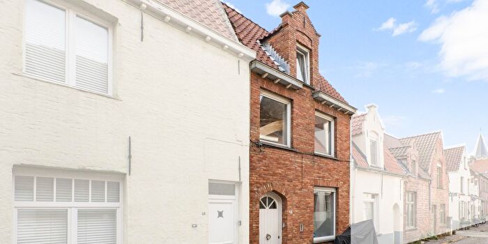 Maison 2 pièces à louer à Baliestraat, Brugge