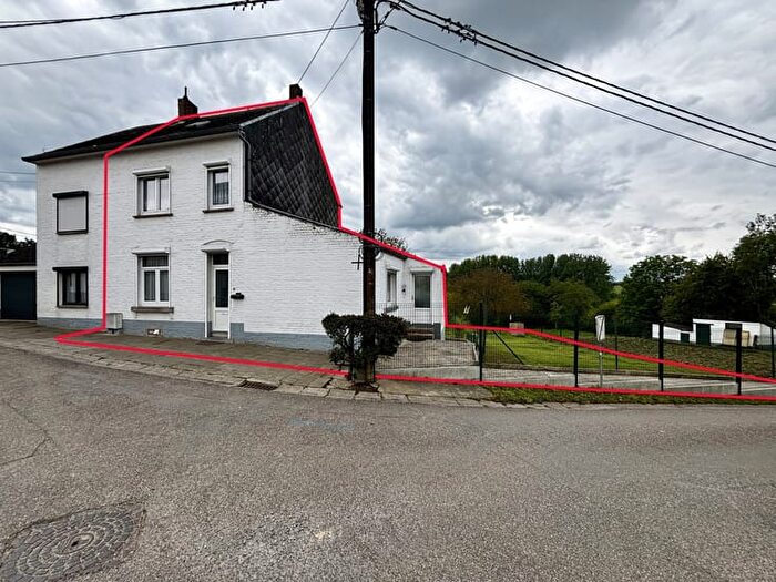 Maison 12 pièces à Rue Al'Eau, Gembloux, à louer