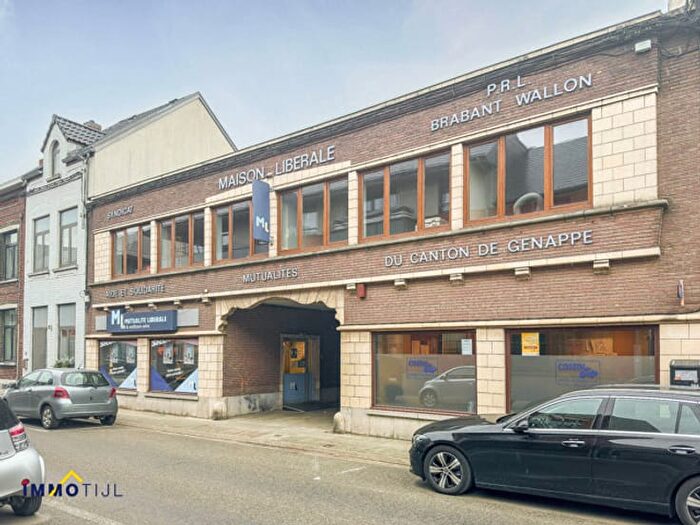 Avenue des Déportés, Wavre : Maison 6 pièces à vendre