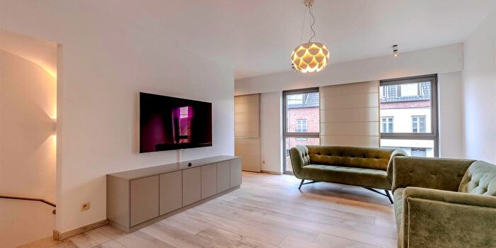 Appartement 2 pièces à SintRumoldusstraat A, Berlaar, à vendre
