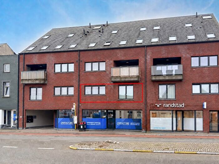 Appartement 7 pièces à louer - Stationsstraat, Asse