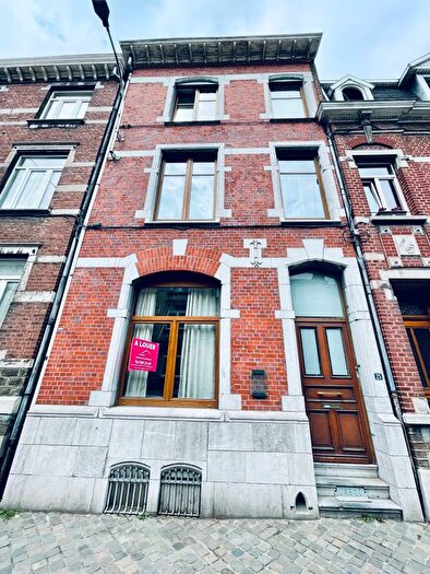 Maison 12 pièces à louer à Rue Georges Simenon, Liège