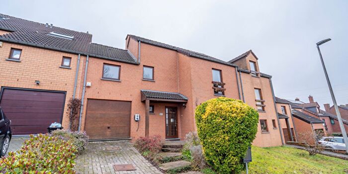 BrainelAlleud, WaalsBrabant - Maison 5 pièces à vendre