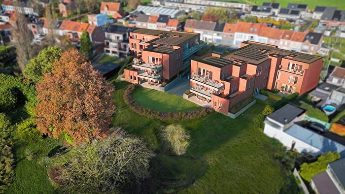 Kleibeekstraat, SintNiklaas : Appartement 8 pièces à vendre