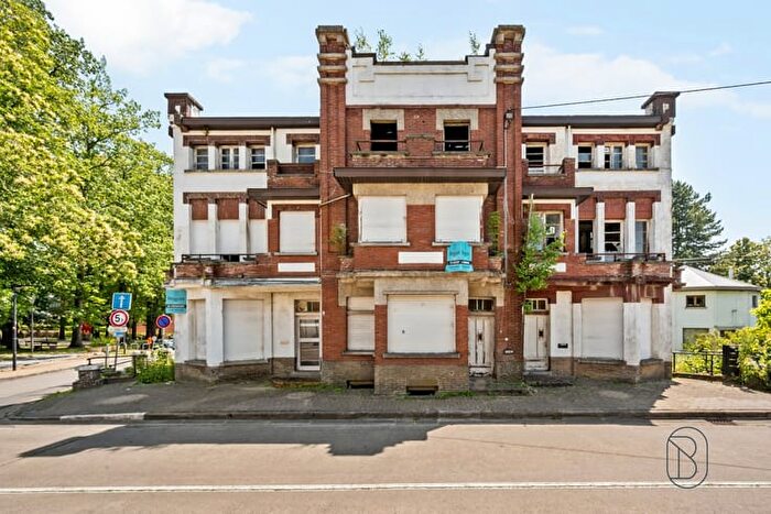 Enclus du Haut, Montdel'Enclus : Maison 11 pièces à vendre