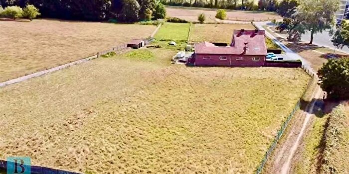 Maison 3 pièces à Bekkerzeelweg, GrootBijgaarden, à vendre