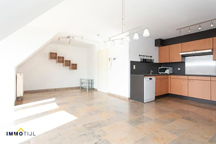 Appartement 2 pièces à Missiestraat, Buggenhout, à louer