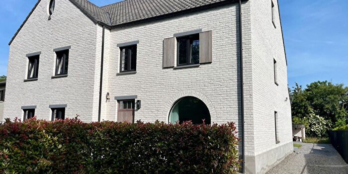 Maison 3 pièces à Kanaalstraat, Neeroeteren, à vendre