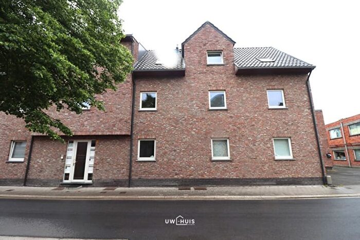 Appartement 2 pièces à louer - SintMartensommegangstraat, Moerzeke