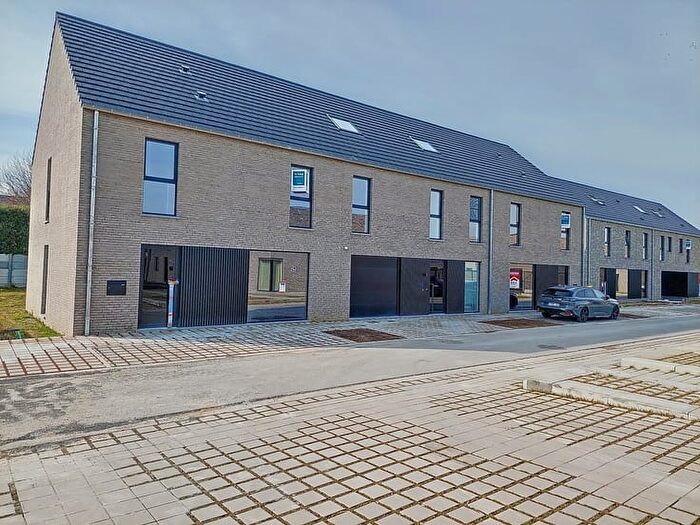 Maison 6 pièces à Handboogstraat, BeverenLeie, à vendre