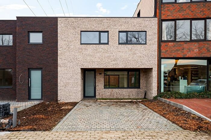 Maison 3 pièces à Duffelsesteenweg, LINT, à vendre