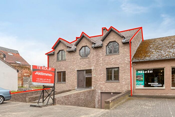 Luikersteenweg, TongerenBorgloon : Maison 19 pièces à vendre