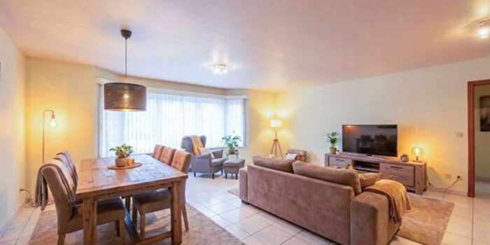 Appartement 2 pièces à Zwitserlandstraat, Mariakerke, à vendre