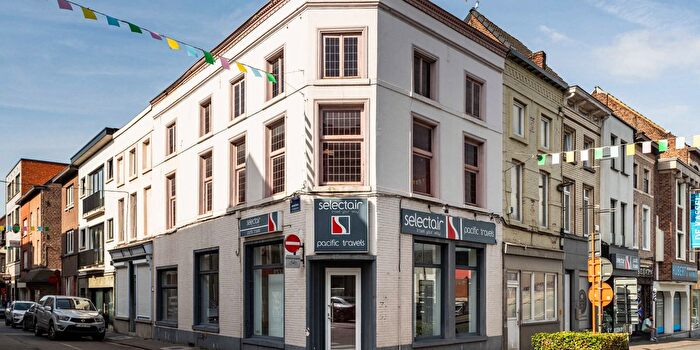 Oudenaardsestraat, Geraardsbergen : Maison 6 pièces à vendre
