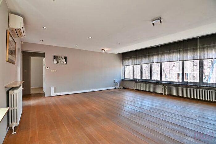 Appartement 11 pièces à Prins Albertlaan, SintTruiden, à vendre
