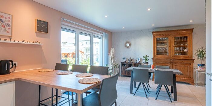 Maison 3 pièces à rue de la Tannerie, Jamoigne, à vendre