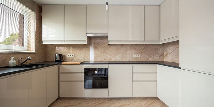 Appartement 2 pièces à Achtelsestraat, Hoogstraten, à vendre
