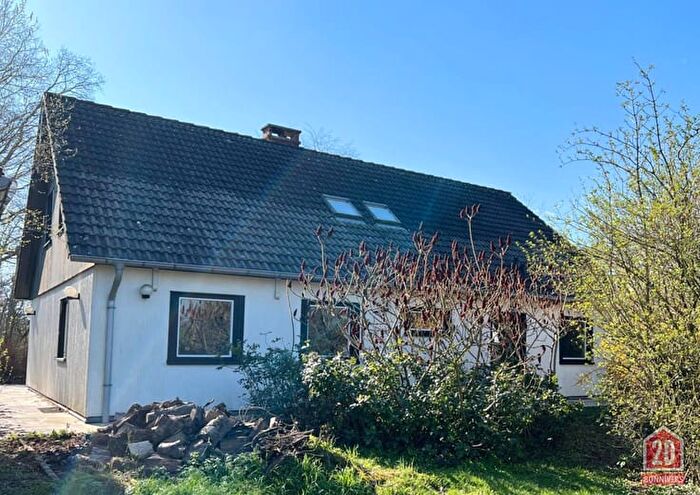Sentier du Berger ChaumontGistoux, CORROYLEGRAND : Maison 7 pièces à vendre