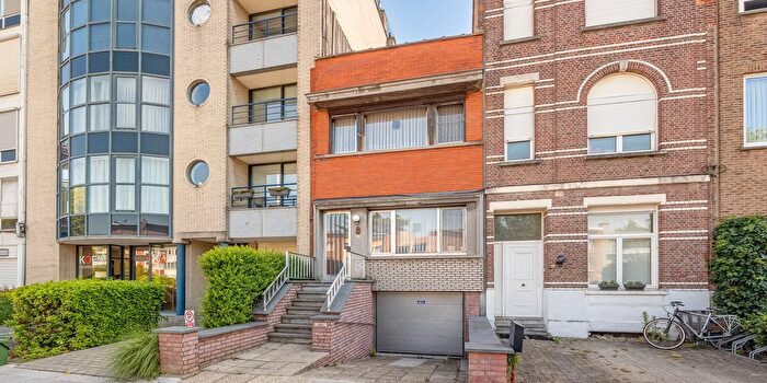 Mechelsesteenweg, Mortsel : Maison 2 pièces à vendre
