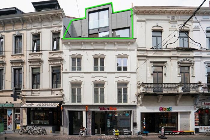 Appartement 2 pièces à louer - SintNiklaasstraat, Gent