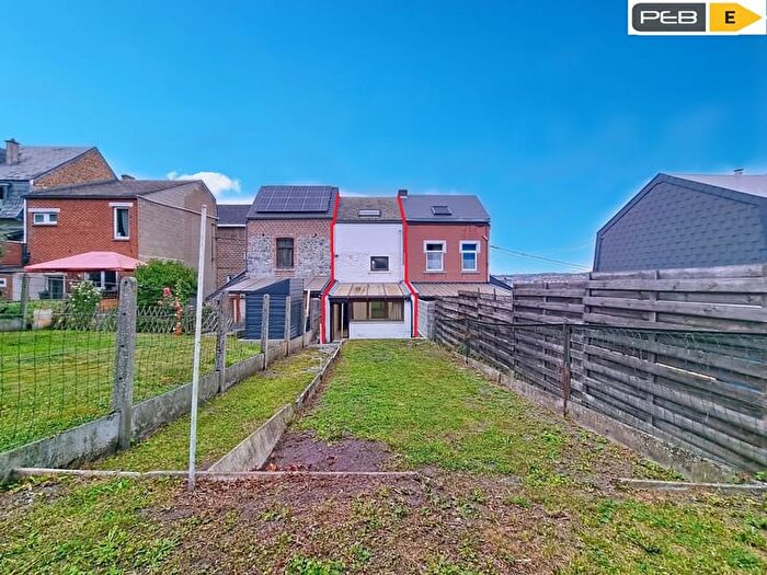 Maison 8 pièces à Montagne Sainte Barbe, Namur, à vendre