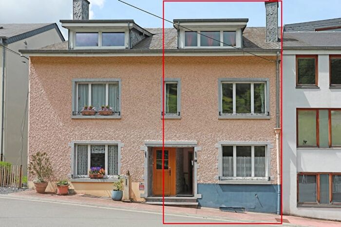 Maison 4 pièces à vendre à Rue des Hautes Voies, BOUILLON