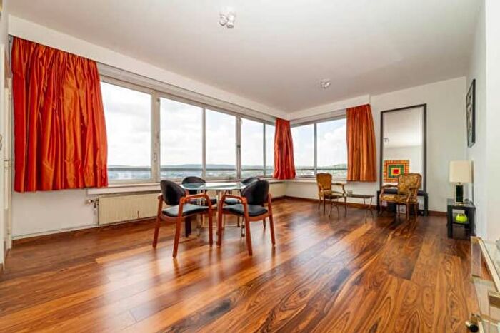 Appartement 2 pièces à vendre à Quai de l'Ourthe, Liège